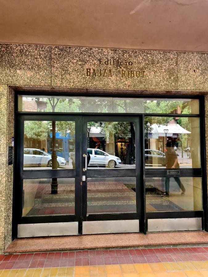 Апартаменти Bauza Ribot Departamento Boutique En Мендоса Екстер'єр фото